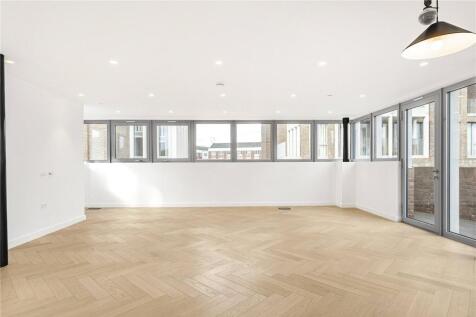 Reception/Kitchen