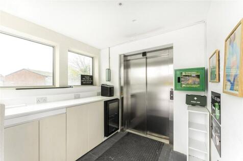 Communal Kitchen