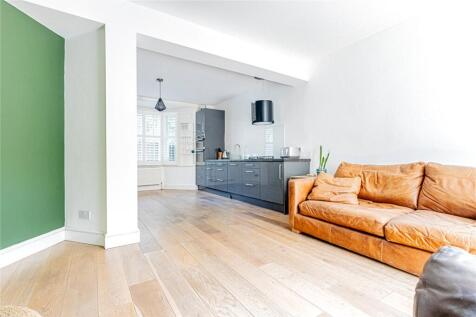Reception/ Kitchen
