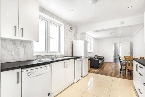 Reception/Kitchen