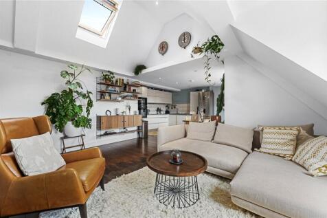 Reception/ Kitchen