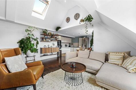 Reception/ Kitchen