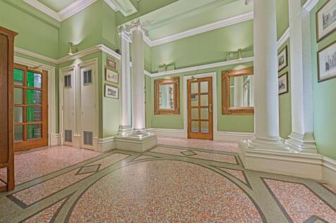 Building Foyer