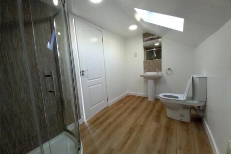 Family Shower Room