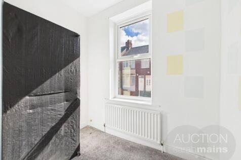Upstairs-Bedroom