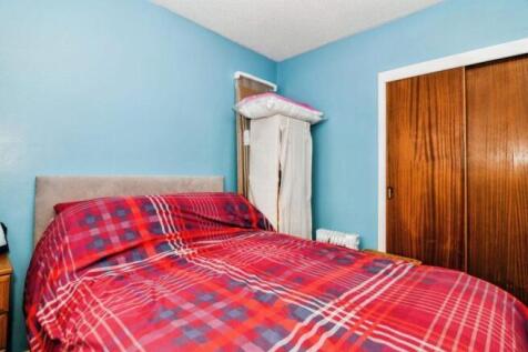 BEDROOM (Front)