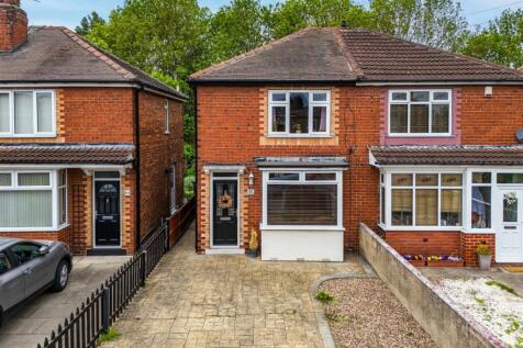 82 Northfield Road-9.jpg