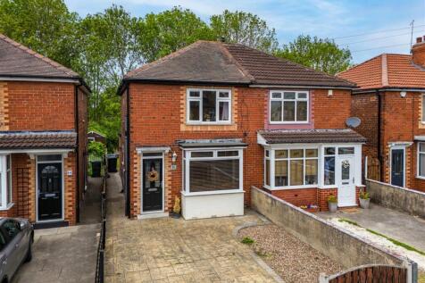 82 Northfield Road-8.jpg