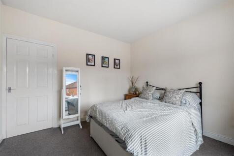 82 Northfield Road-09.jpg