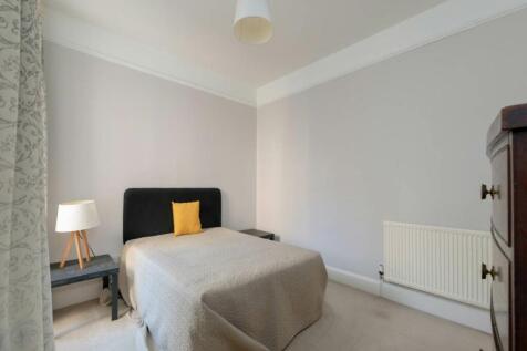 71884_NorthBankStree