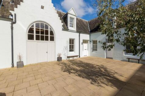 73392_TheStables-004