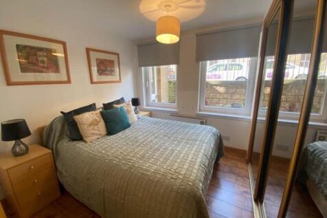 bedroom1