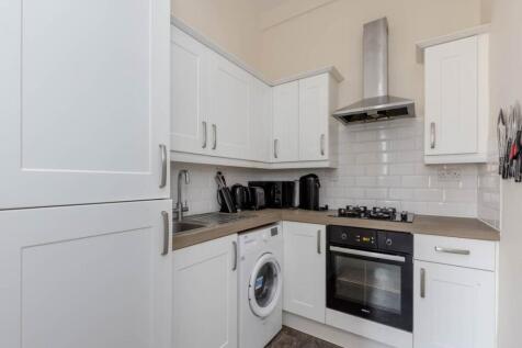 73897_LivingstonePl-