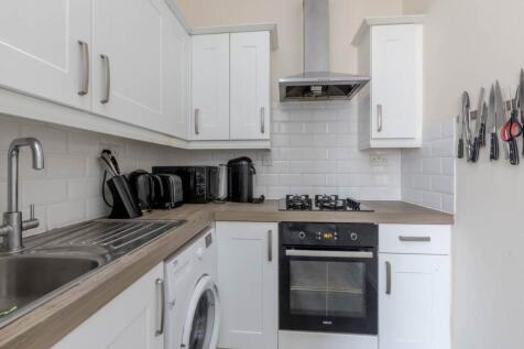73897_LivingstonePl-