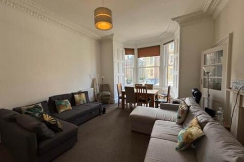 Living room 2