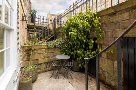 Courtyard 23