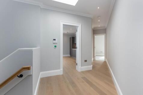 65260_MelvilleCres01