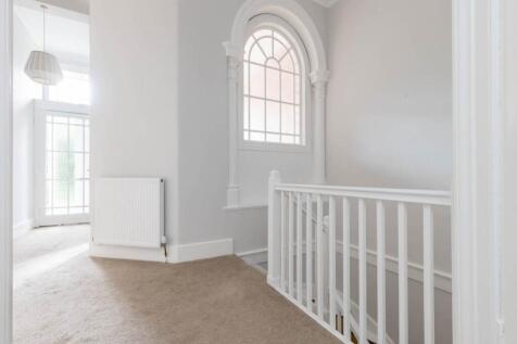 64126_EtonTerrace_00