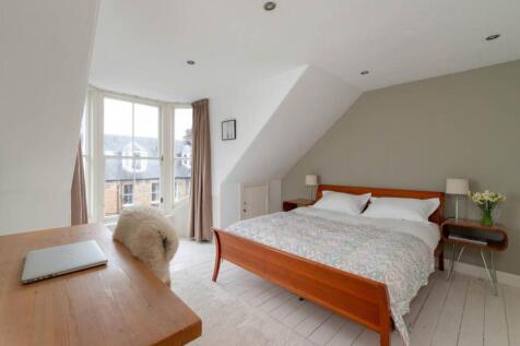 56867_Kemp_Place04