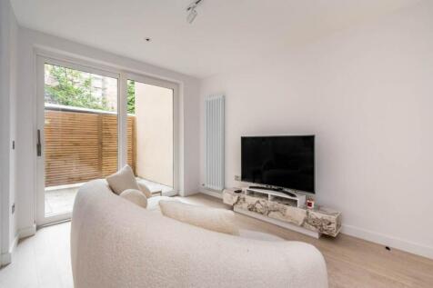 70297_7-1CanaanLane-