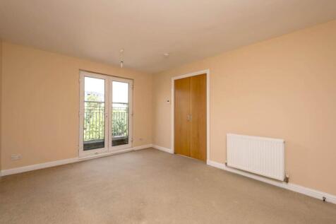 75537_Tytler_Court-0