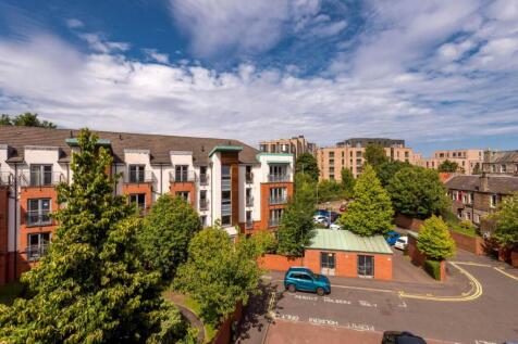 75537_Tytler_Court-0