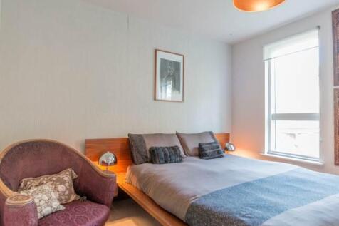 Bed 2.