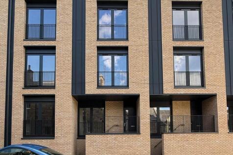 VV-Townhouse-11-Exte
