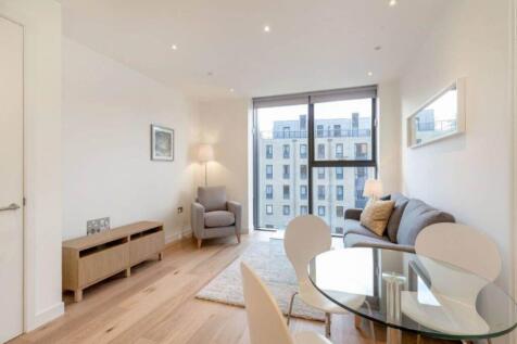 Living room 2