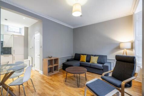 Lounge 2