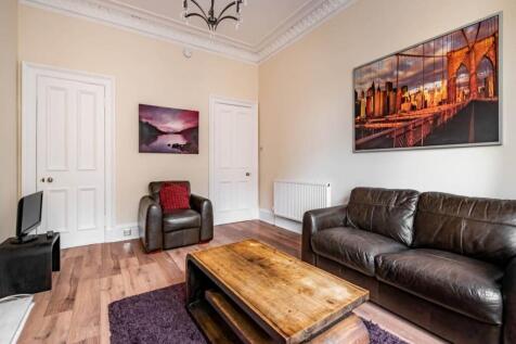 Living room2