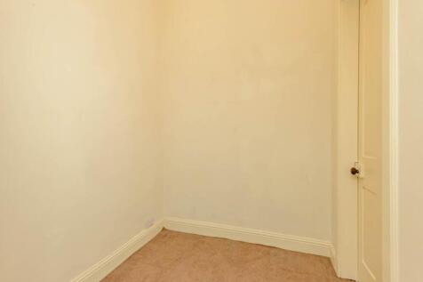 76667_19-2f1-McDonal