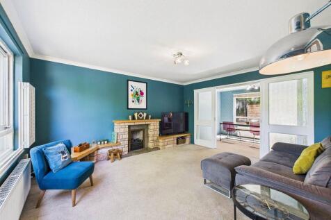 CAM01898G0-PR0504-ST