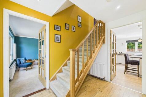 CAM01898G0-PR0504-ST