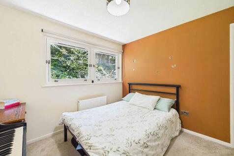 CAM01898G0-PR0504-ST