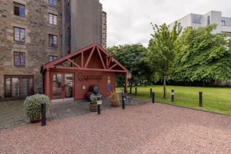 74767_CommercialWhar