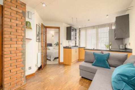 74767_CommercialWhar