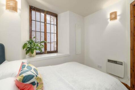 74767_CommercialWhar