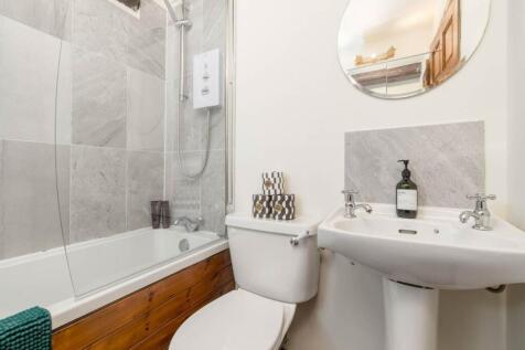 74767_CommercialWhar