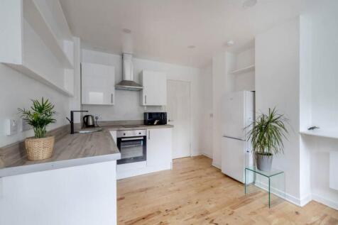 76773_ClermistonGrov