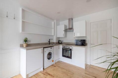 76773_ClermistonGrov