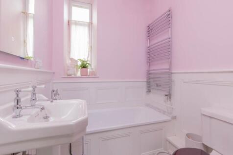 62660_Drummond_Place