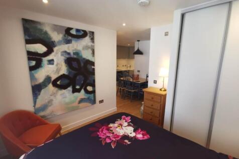 092f6daa-654b-4d4c-9