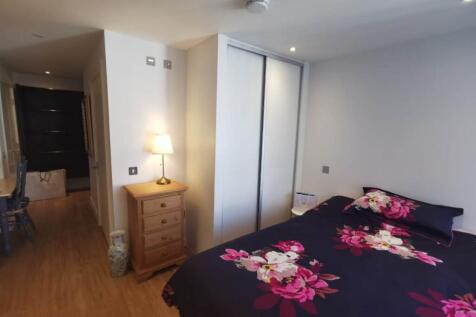 b936df68-8027-40ef-a