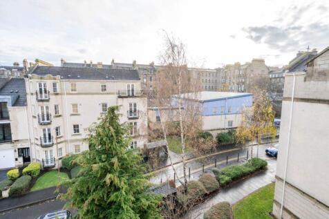 5-7HuntingtonPlace-1