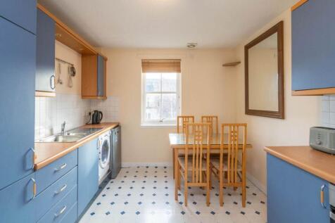 5-7HuntingtonPlace-1