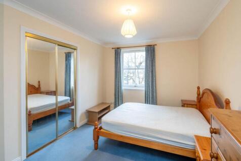 5-7HuntingtonPlace-3