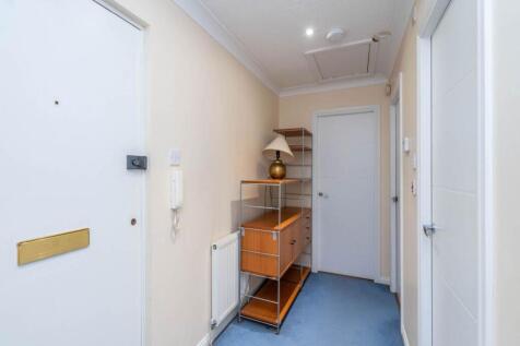 5-7HuntingtonPlace-3