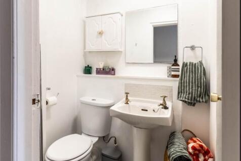 Screenshot 2025-12-0