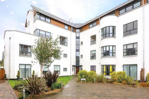 Caer-Amon-exterior-7